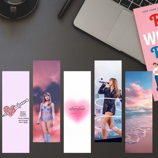 TAYLOR SWIFT BOOKMARKS (PACK OF 5: LOVER VERSION)